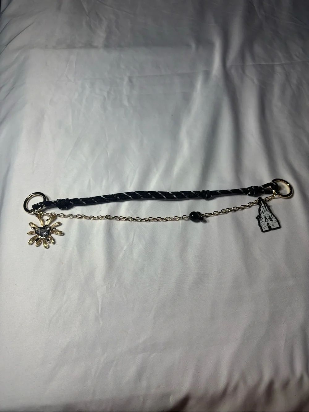 New Disney black & Gold Charm Key & Card Holder Sunburst & Castle Bag Charm